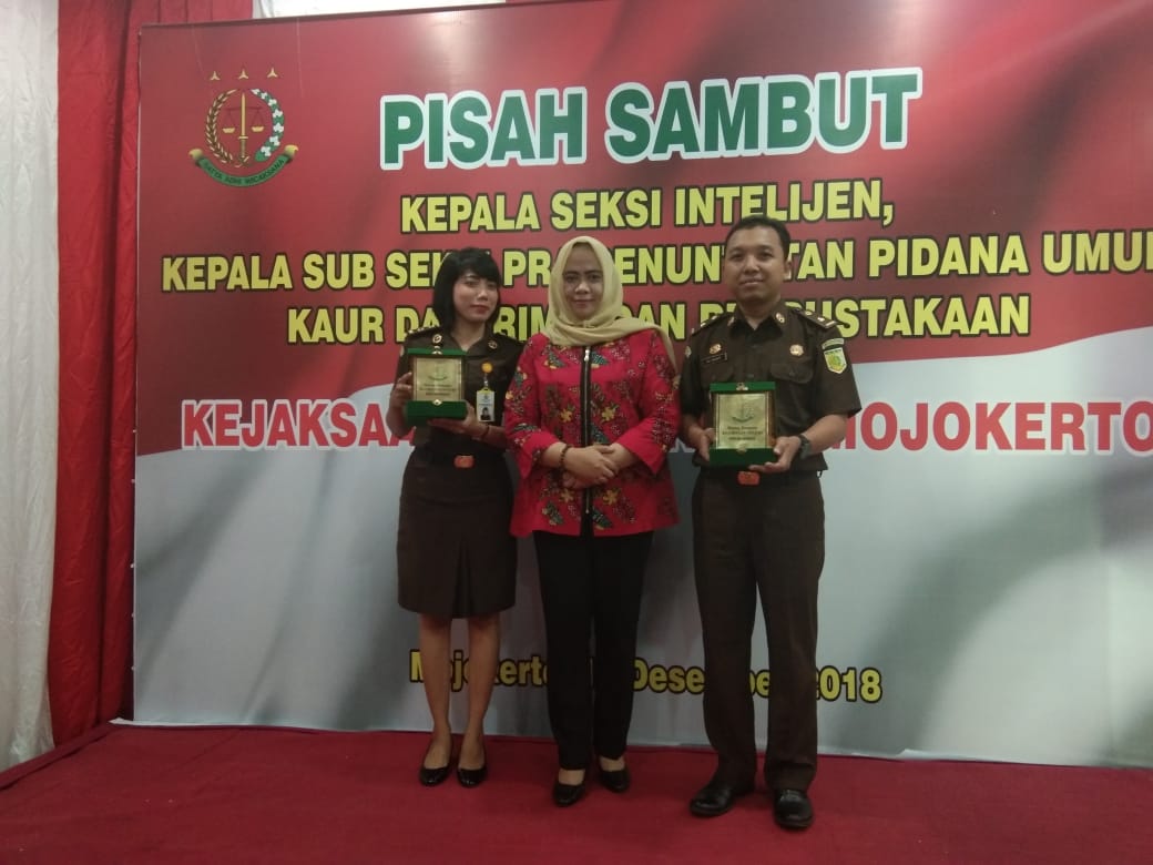 gambar utama