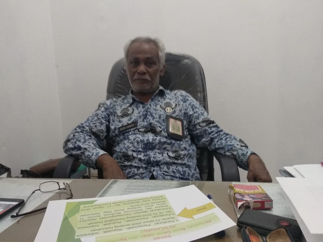 gambar utama