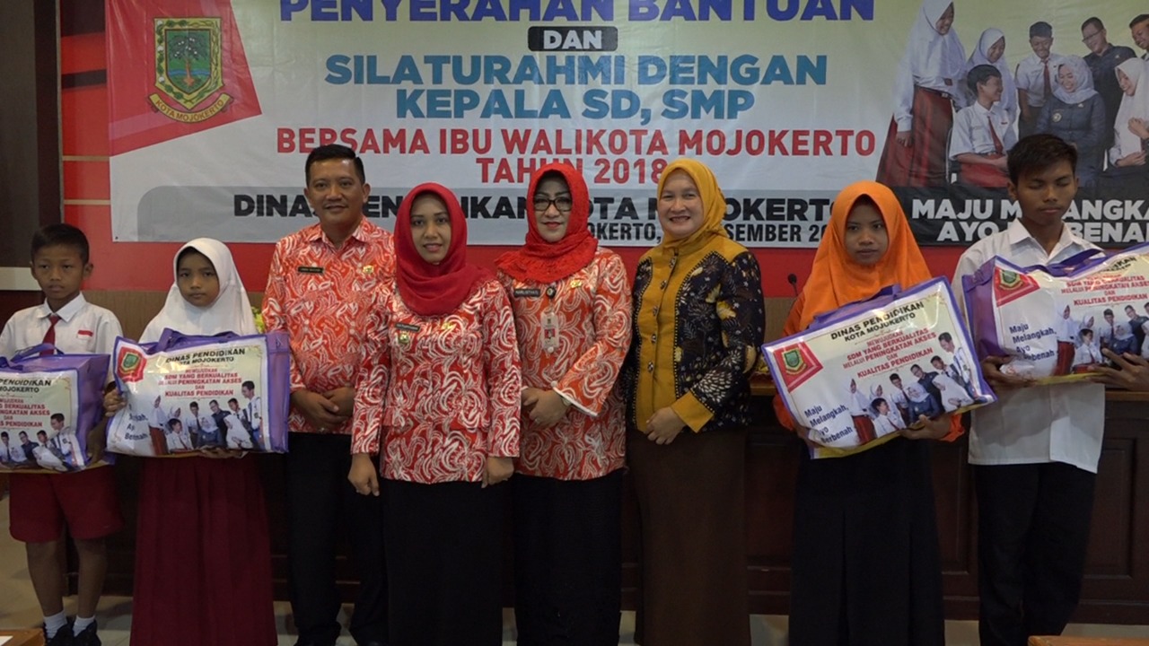 gambar utama