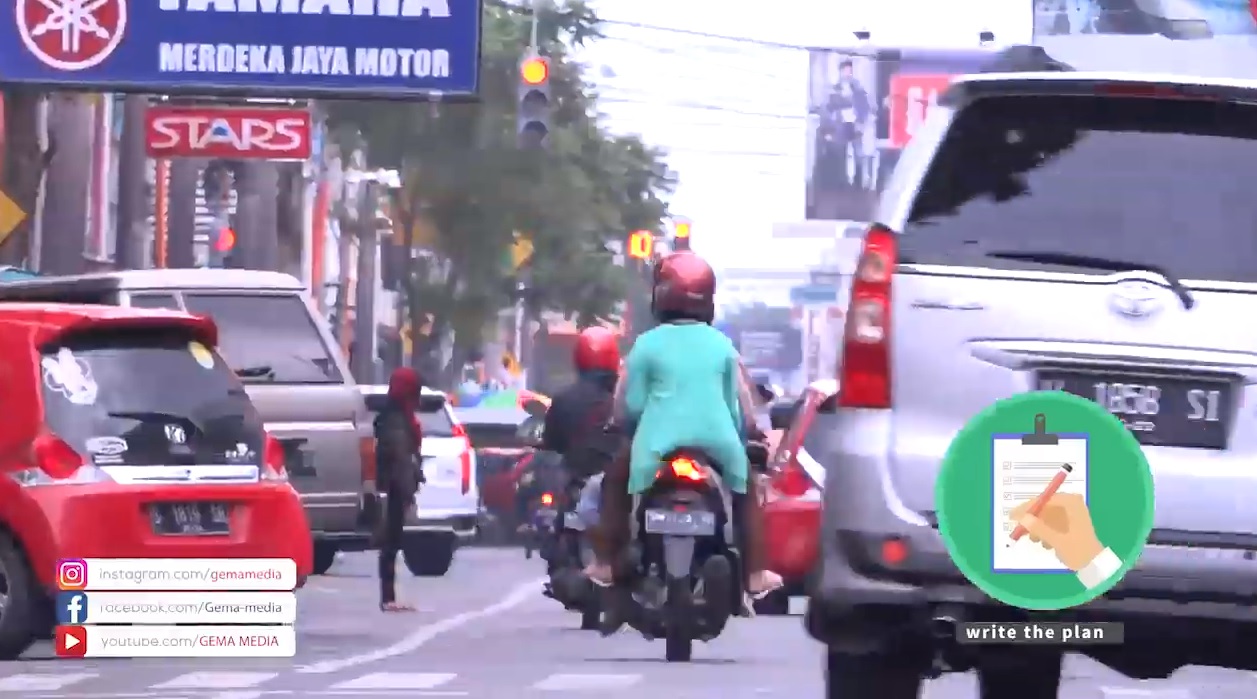 gambar utama