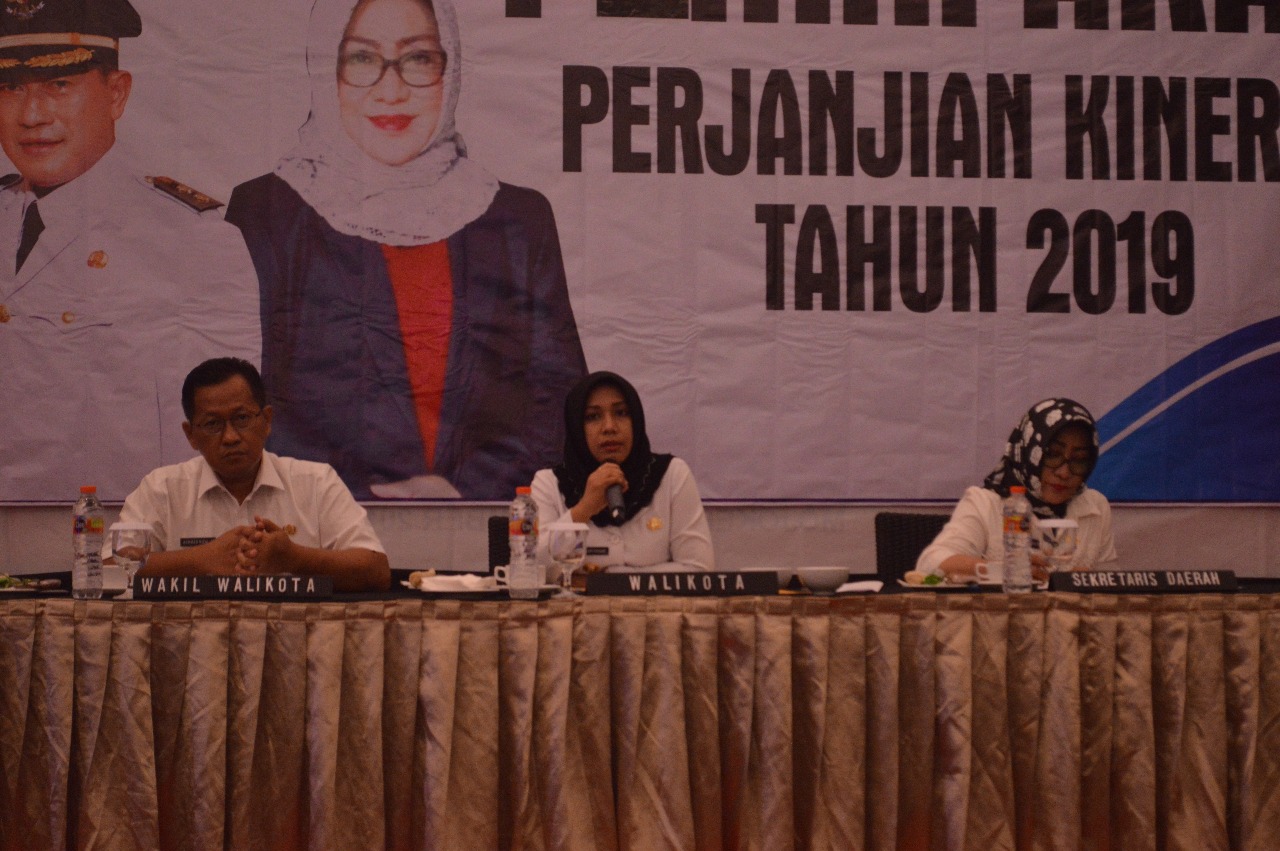 gambar utama