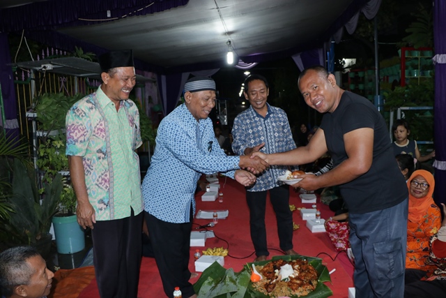 gambar utama