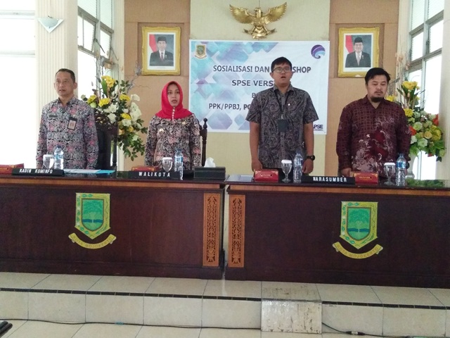 gambar utama