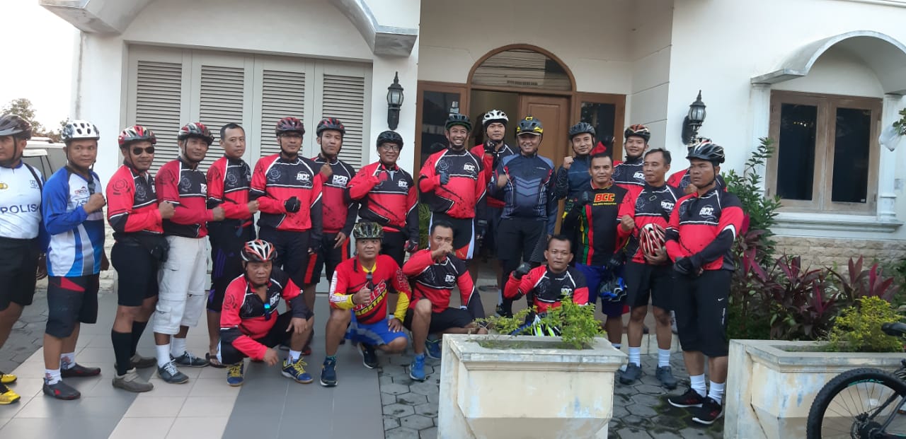 gambar utama