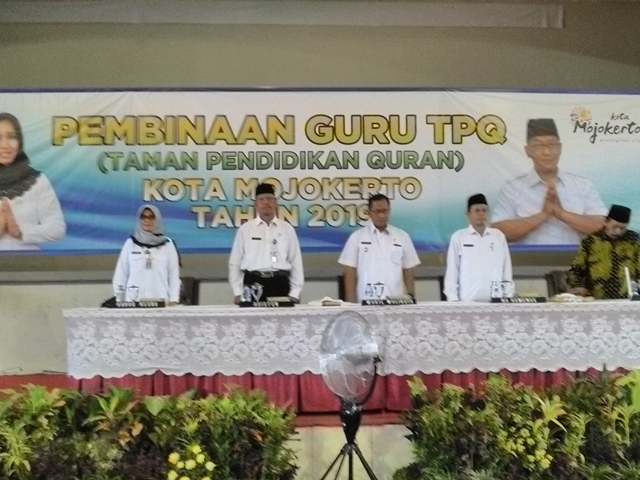 gambar utama