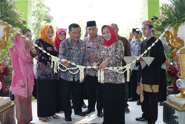 gambar utama