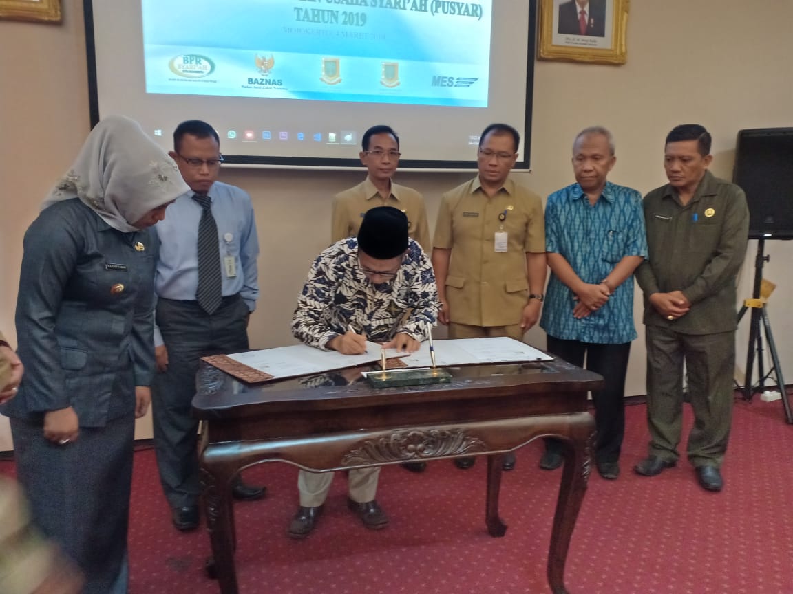 gambar utama