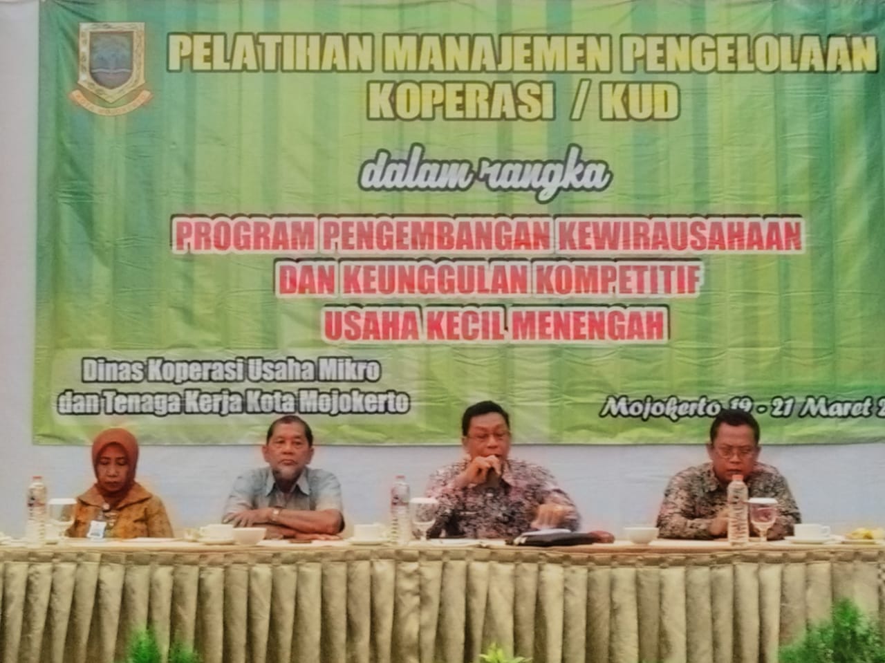 gambar utama