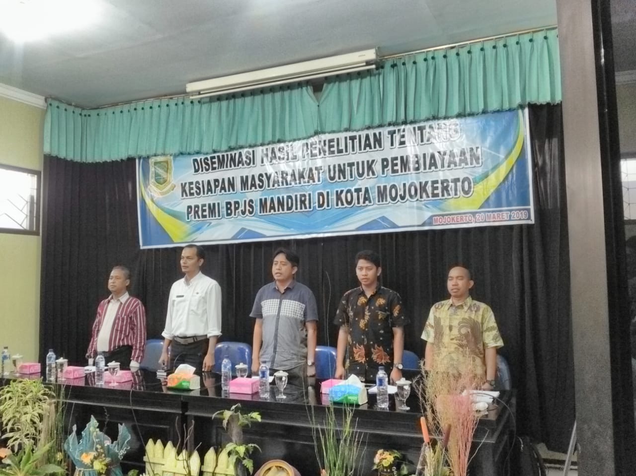 gambar utama
