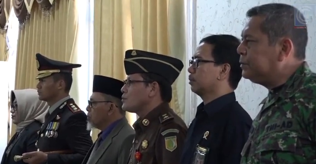 gambar utama