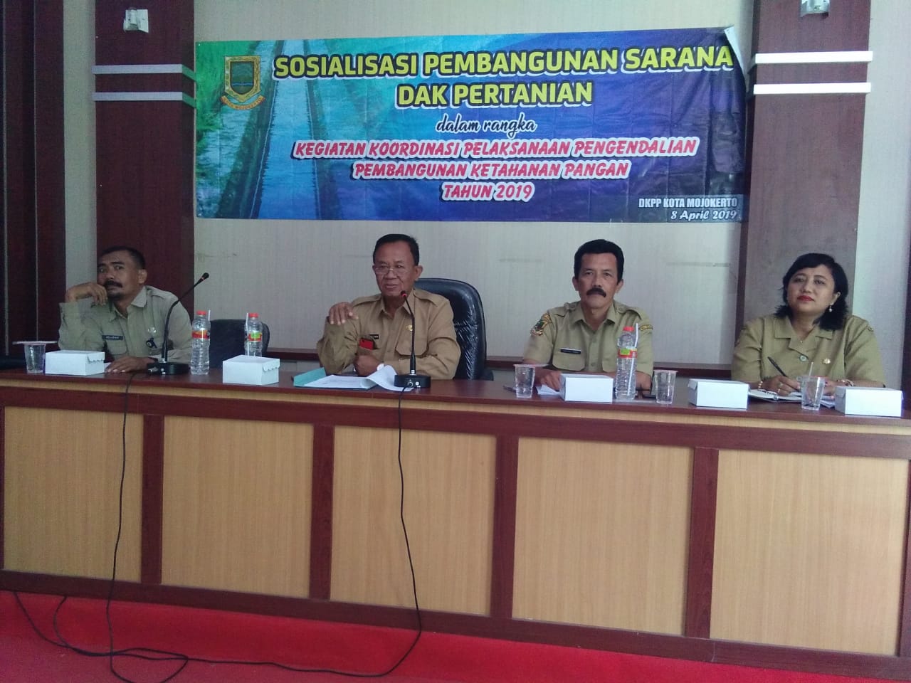 gambar utama