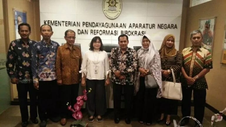 gambar utama