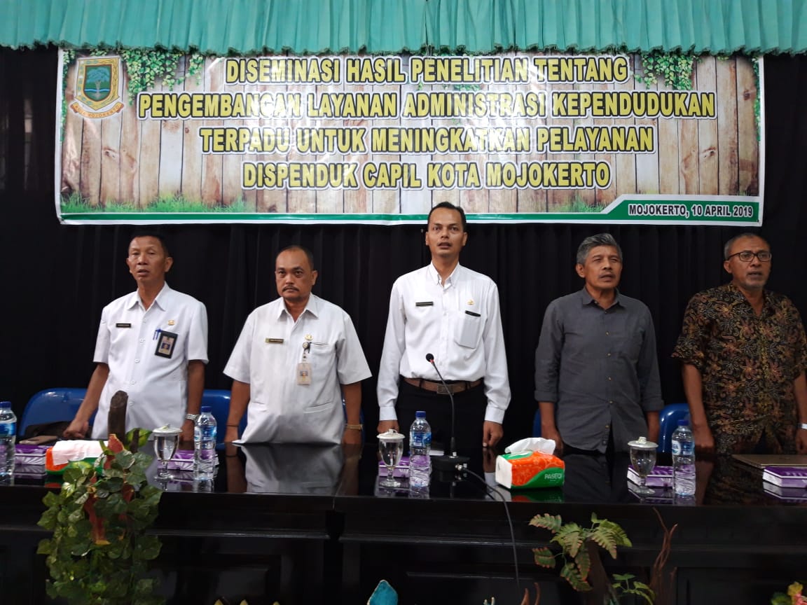 gambar utama
