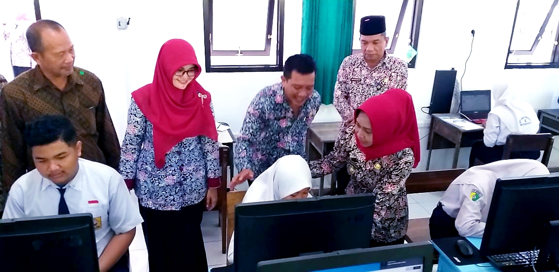 gambar utama