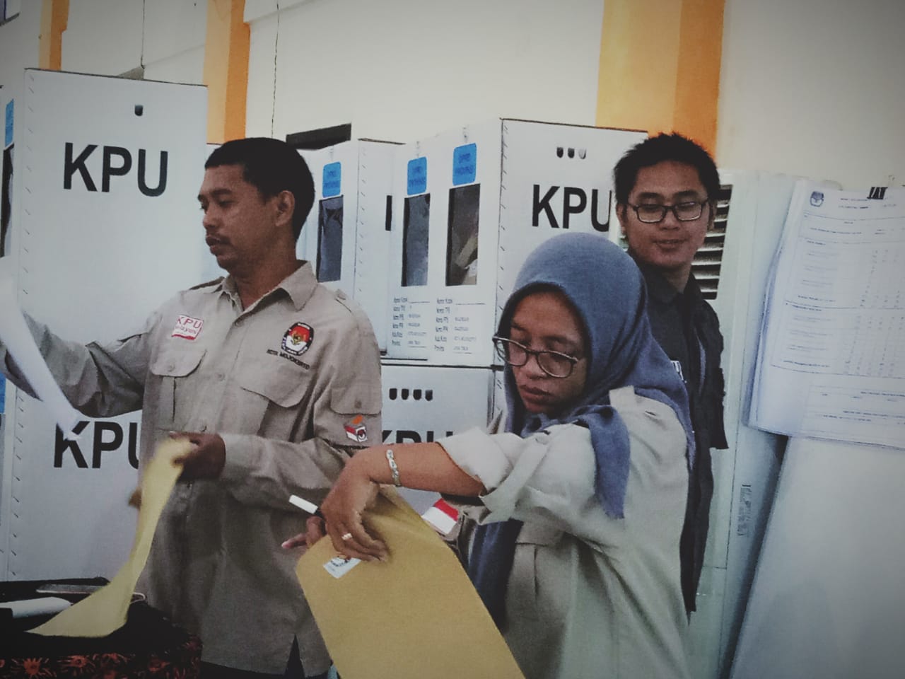 gambar utama