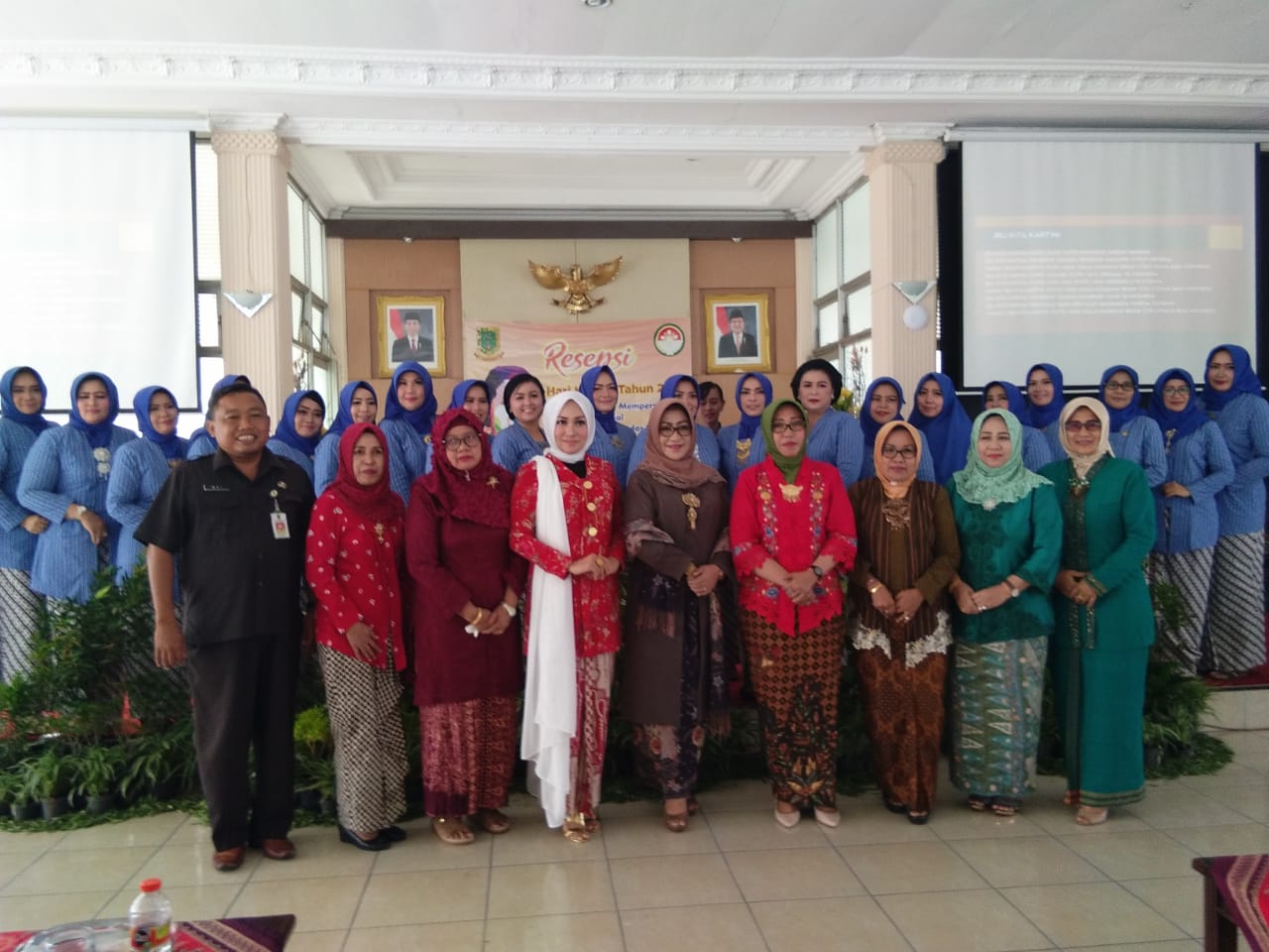 gambar utama