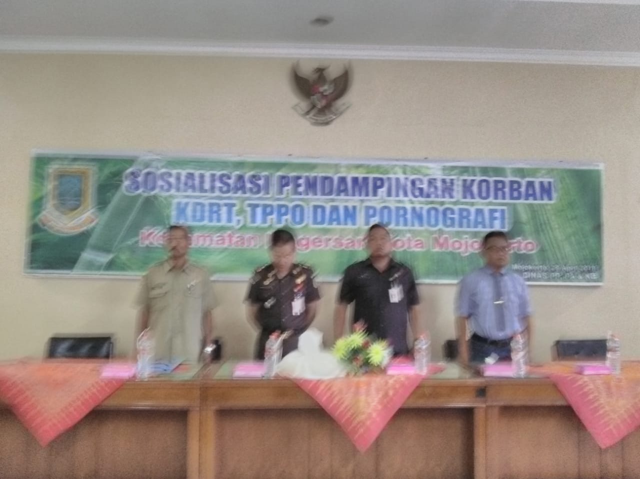 gambar utama