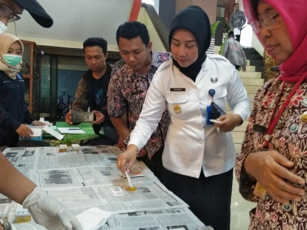 gambar utama