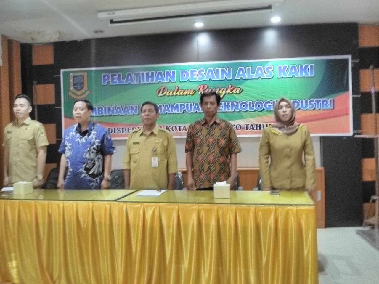 gambar utama