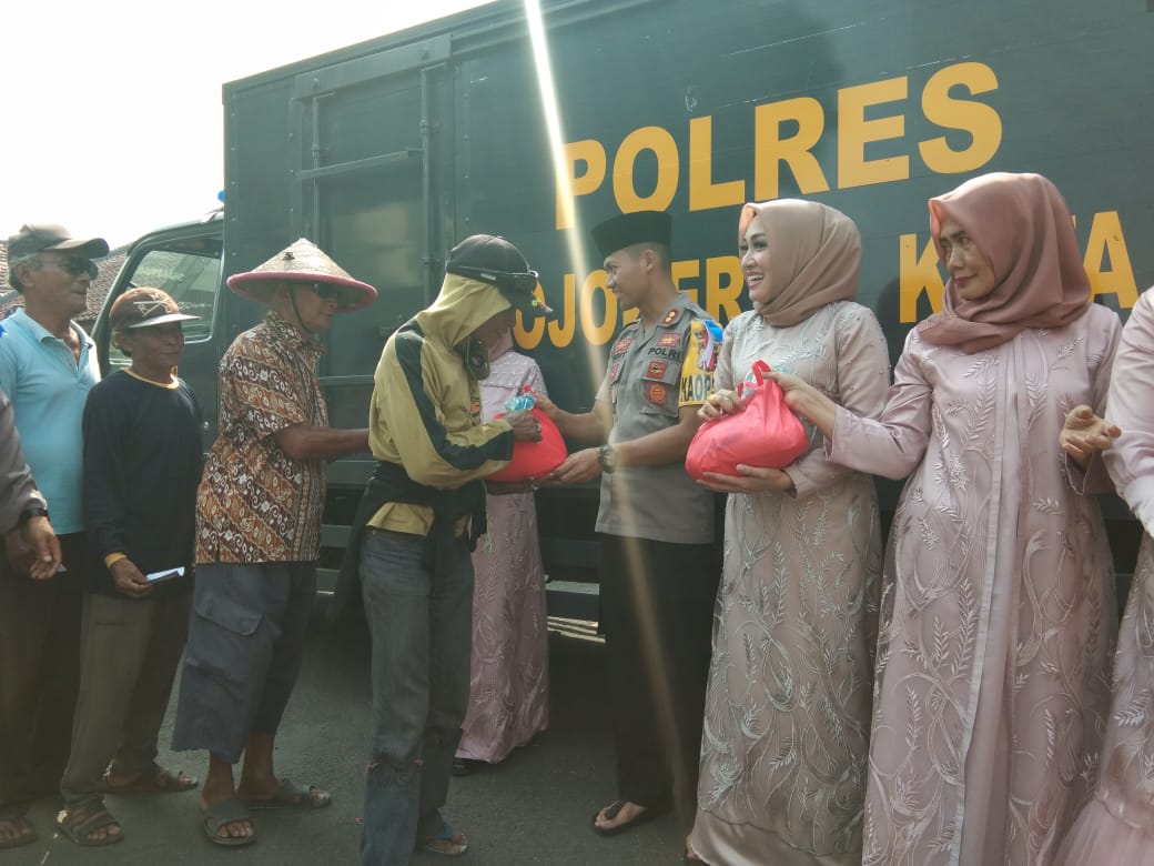 gambar utama
