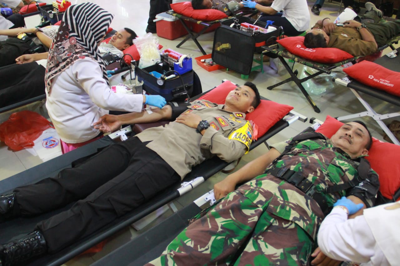 gambar utama