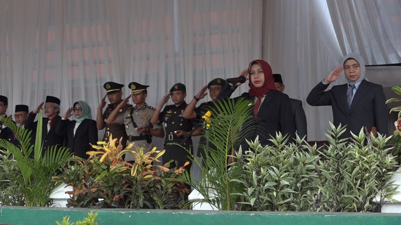 gambar utama
