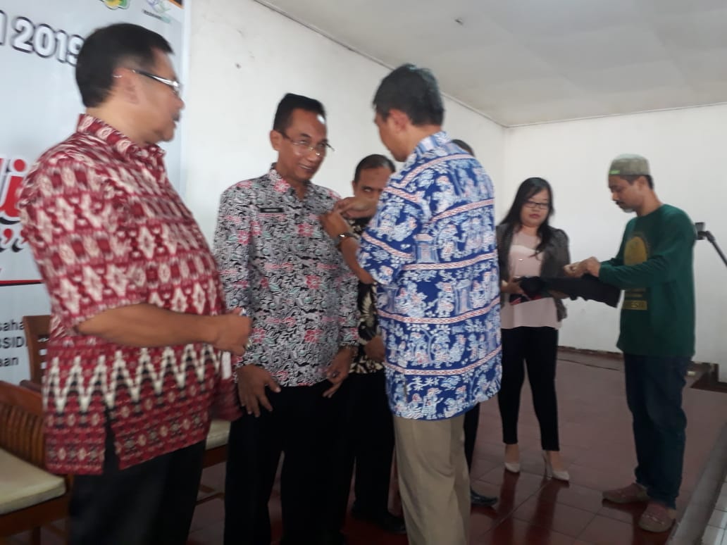 gambar utama