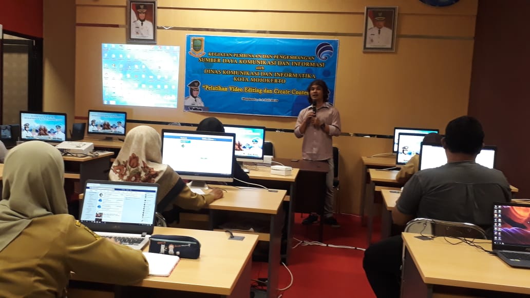 gambar utama