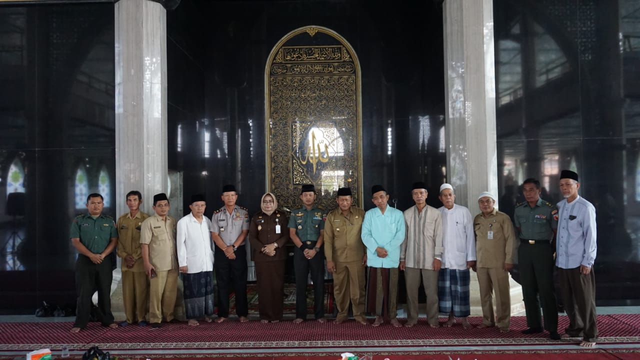gambar utama