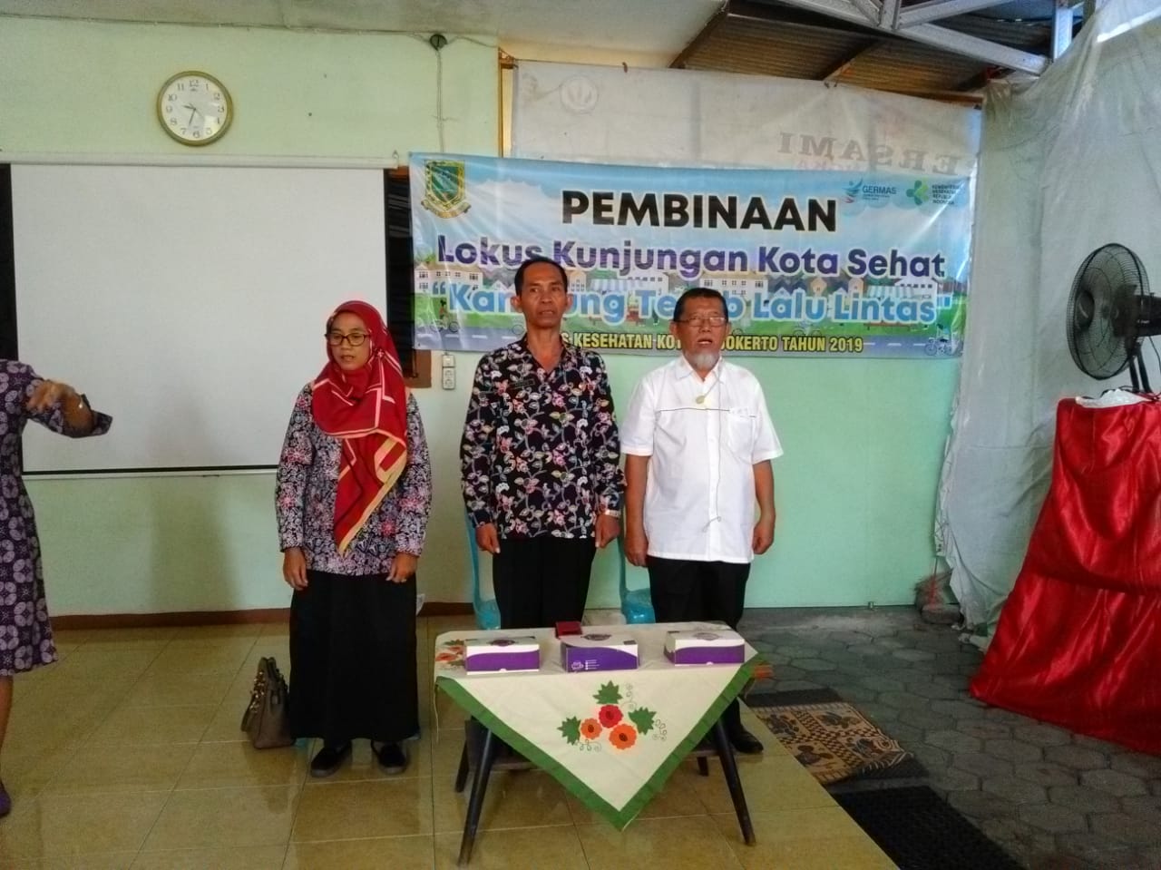 gambar utama