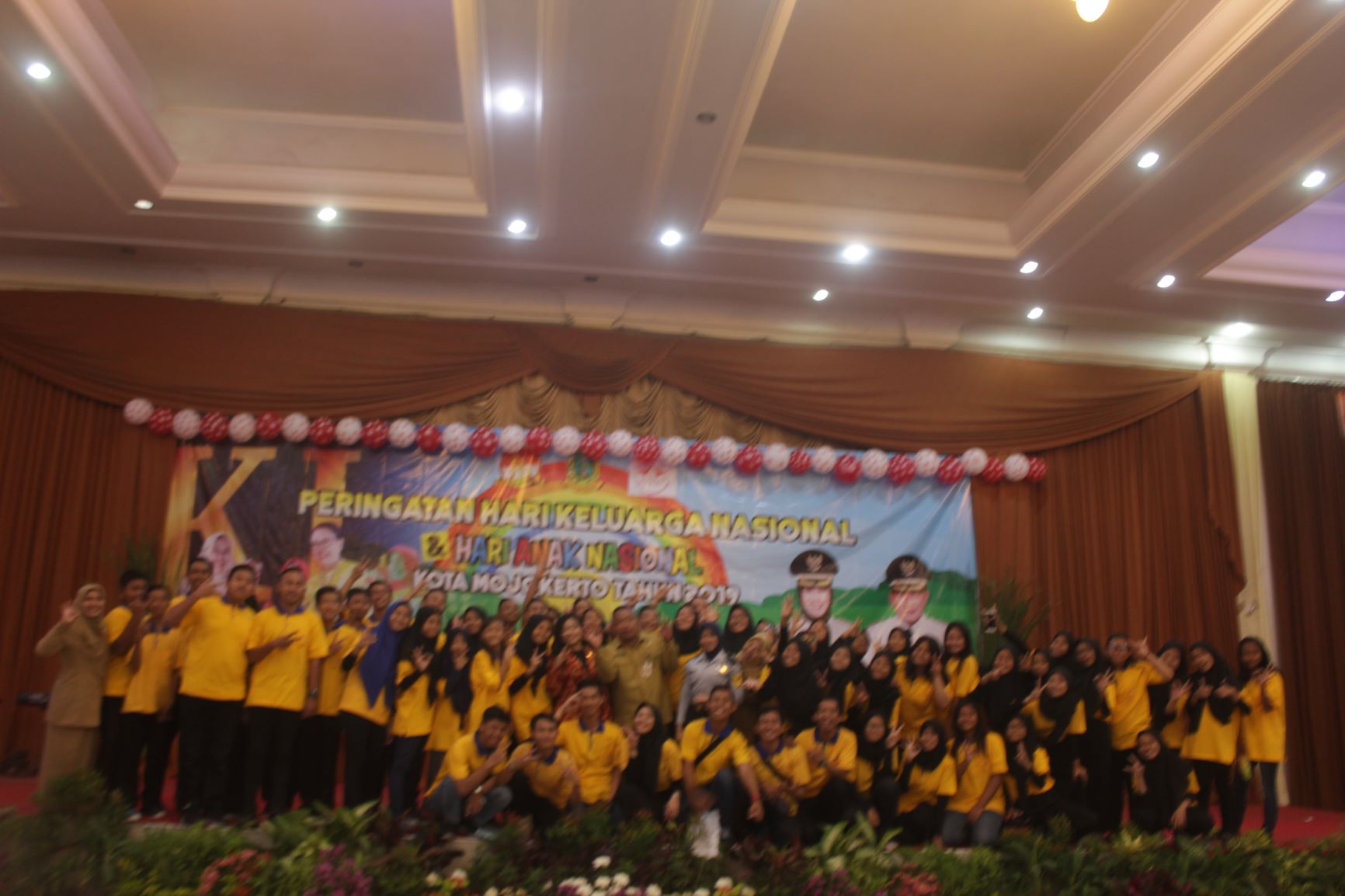 gambar utama