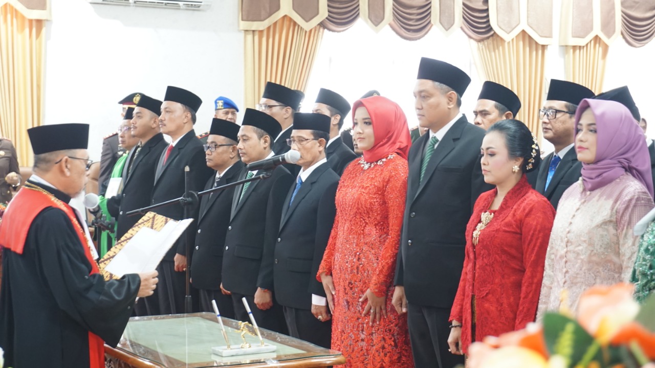 gambar utama