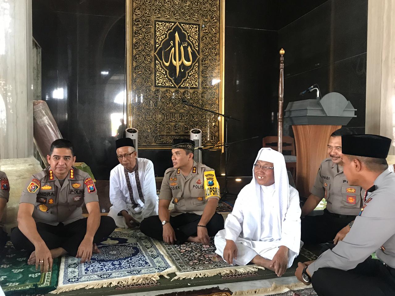 gambar utama