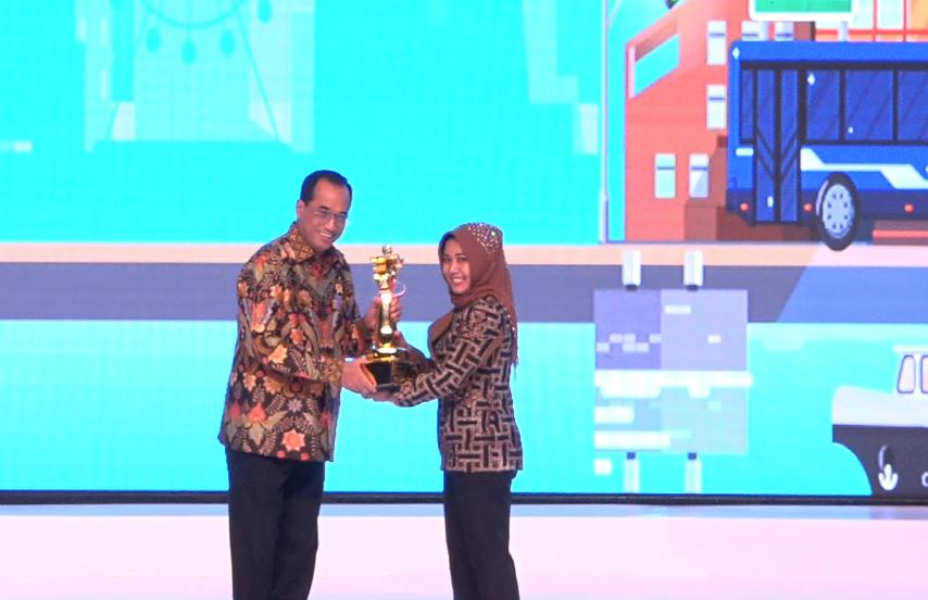 gambar utama