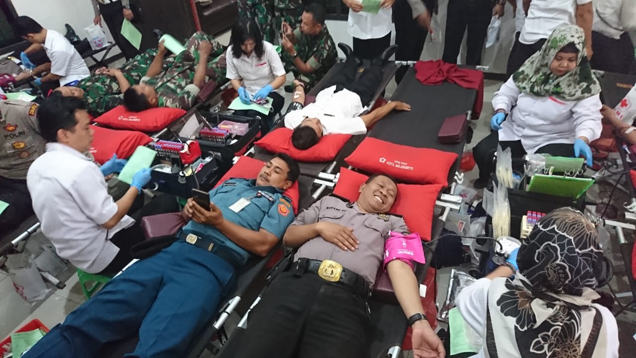 gambar utama