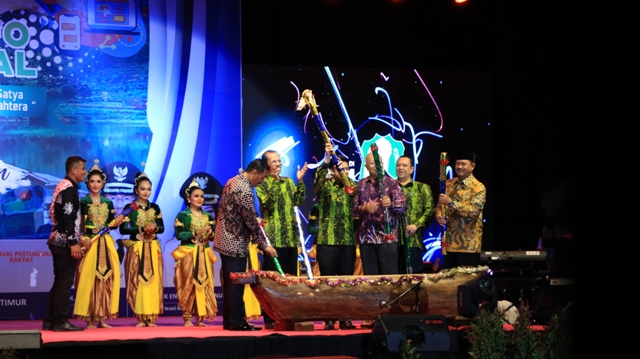 gambar utama