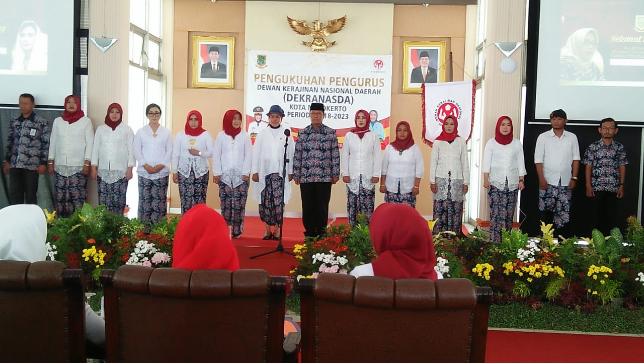 gambar utama