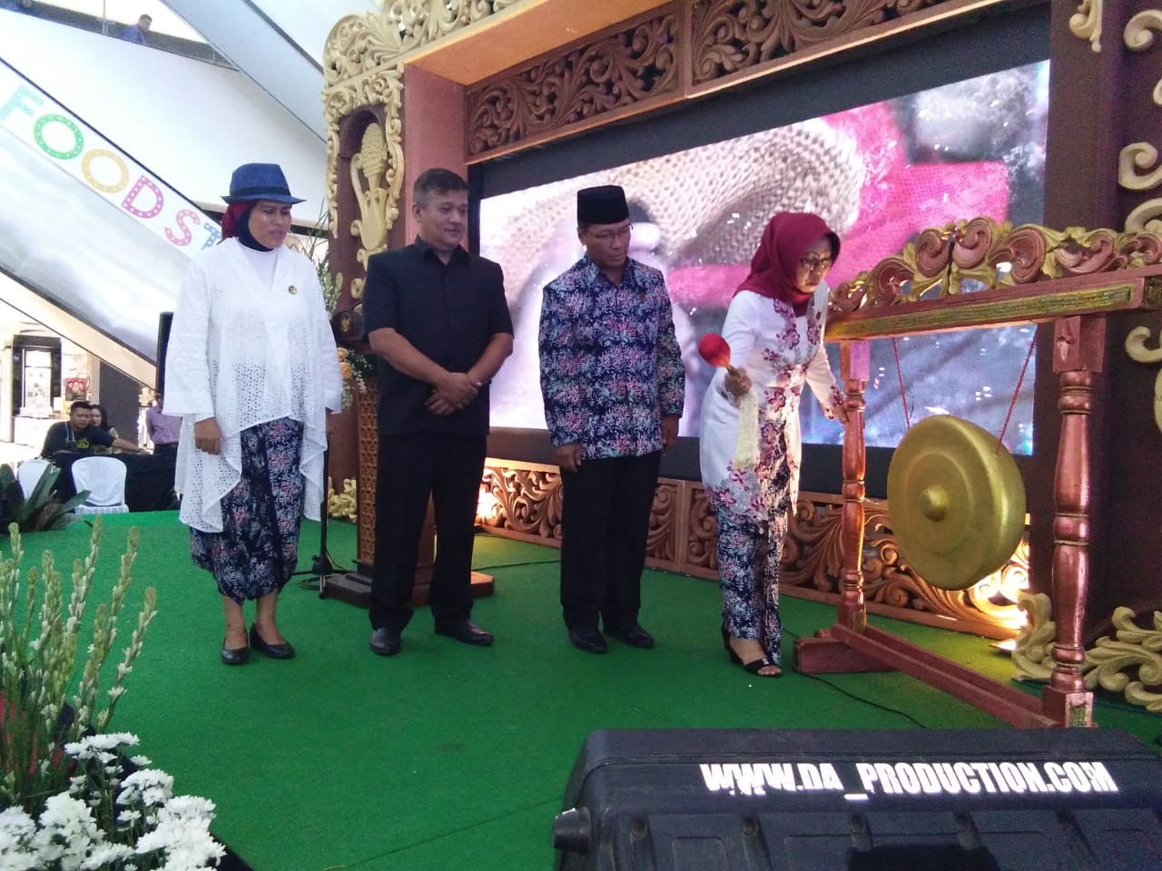 gambar utama