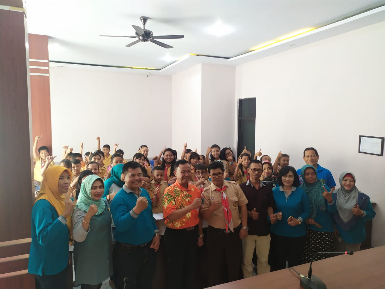 gambar utama