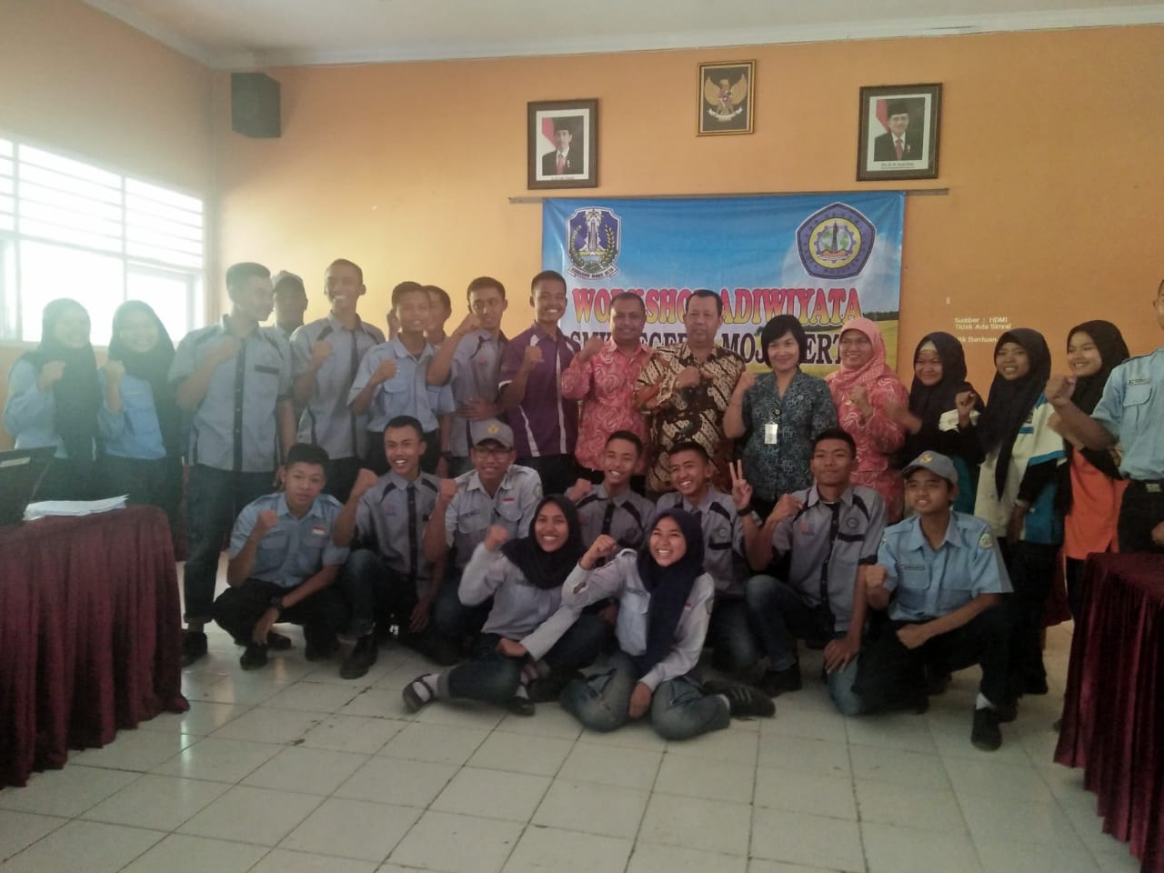 gambar utama
