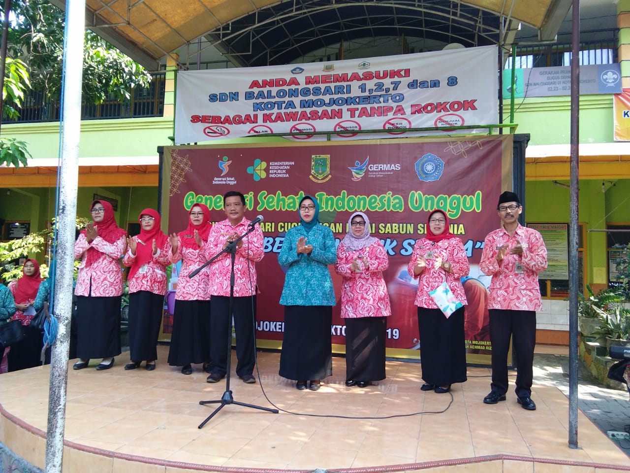 gambar utama