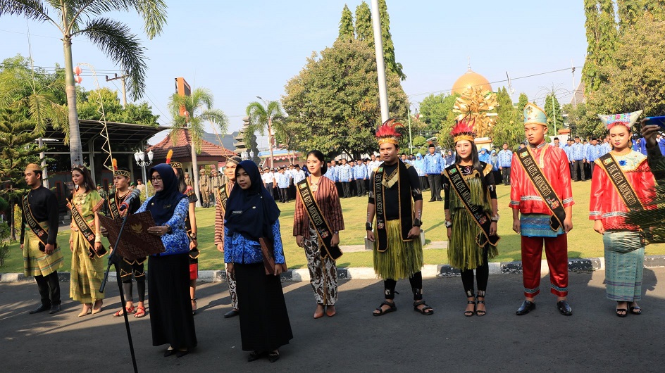 gambar utama