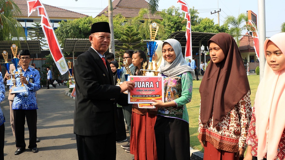 gambar utama