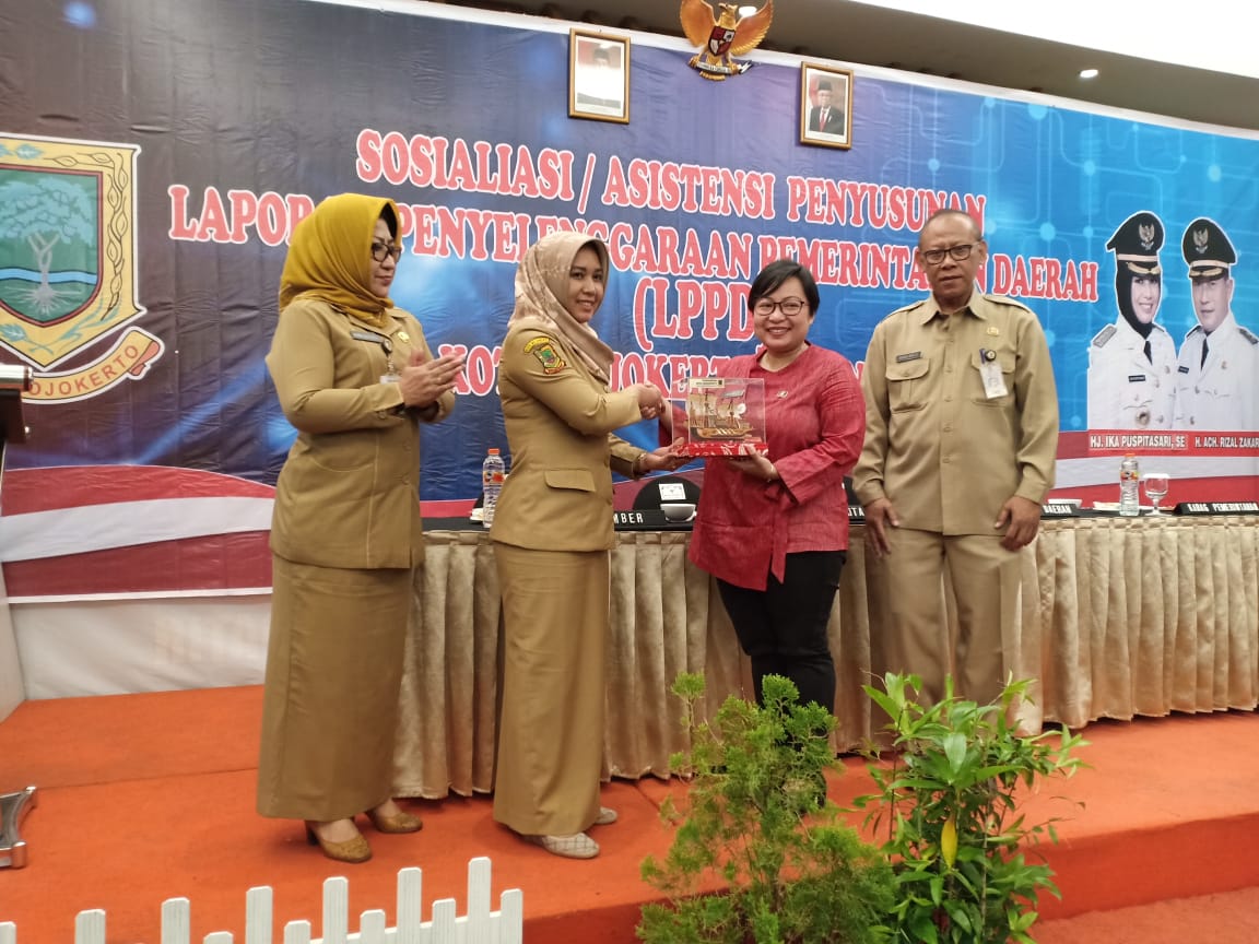 gambar utama