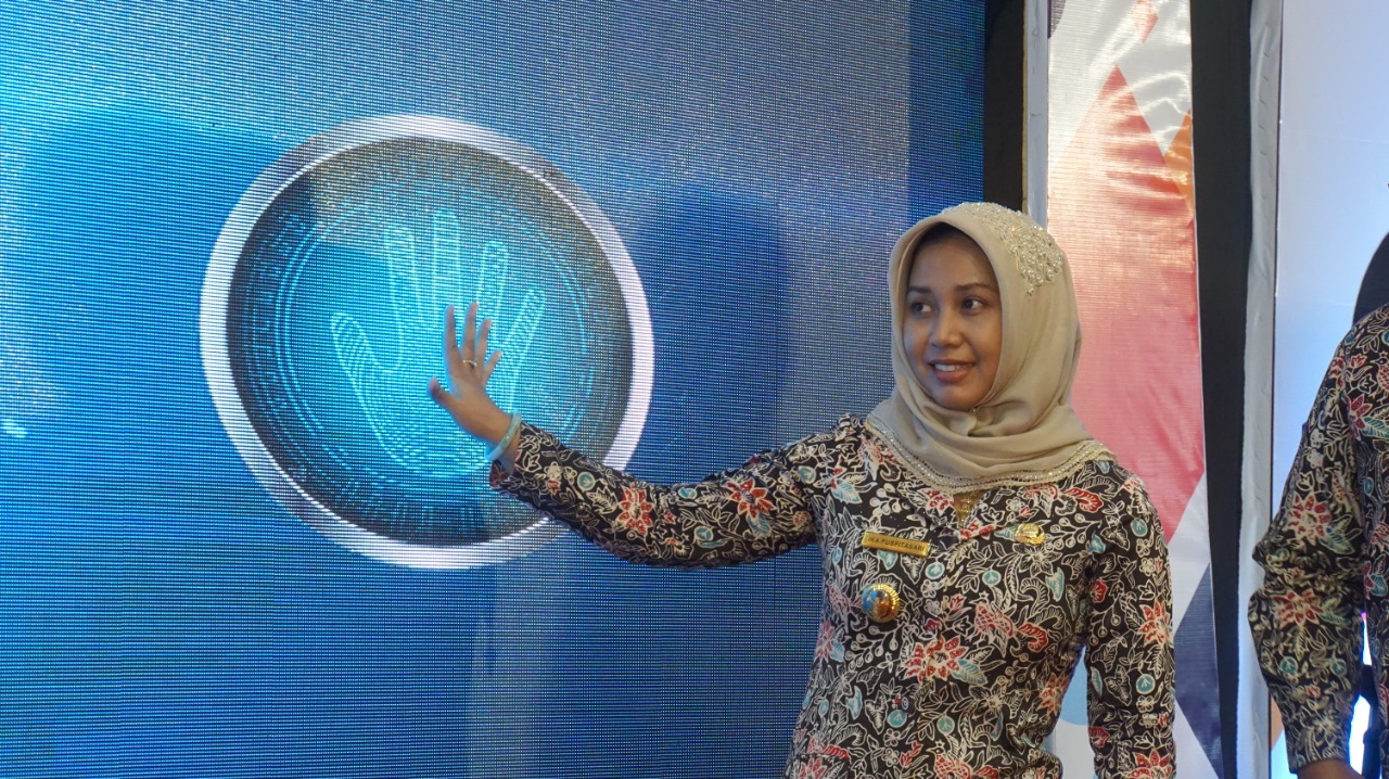 gambar utama
