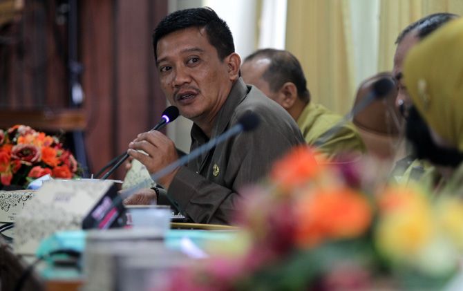 gambar utama