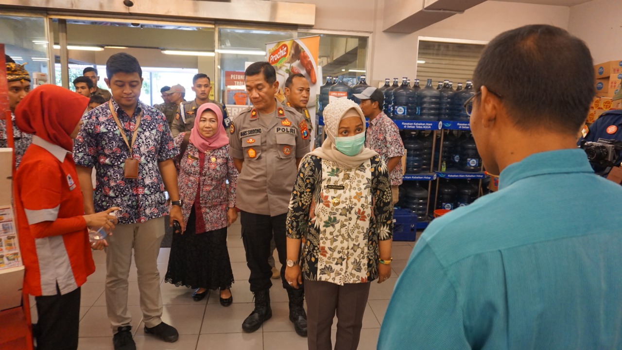 gambar utama