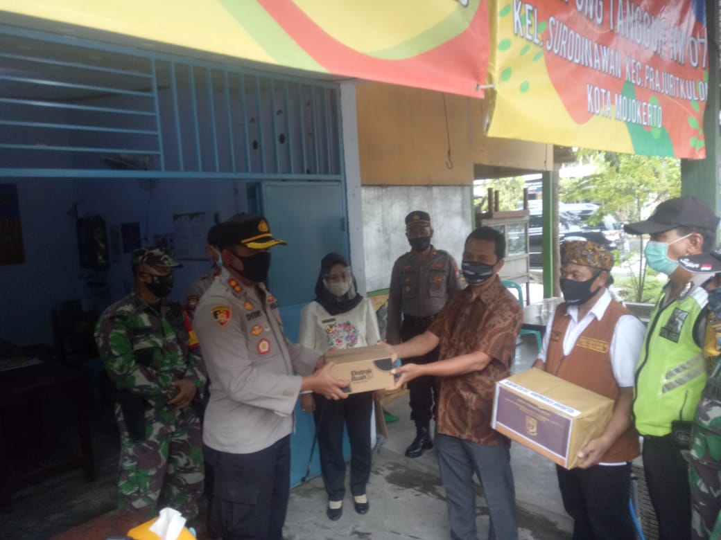 gambar utama