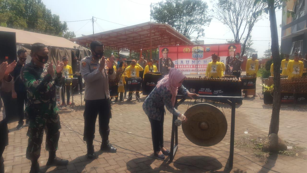gambar utama