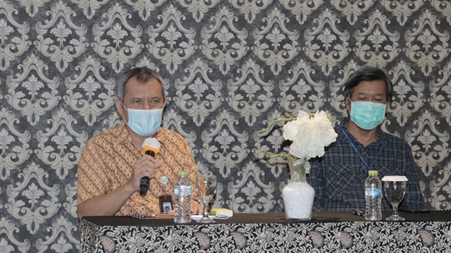gambar utama
